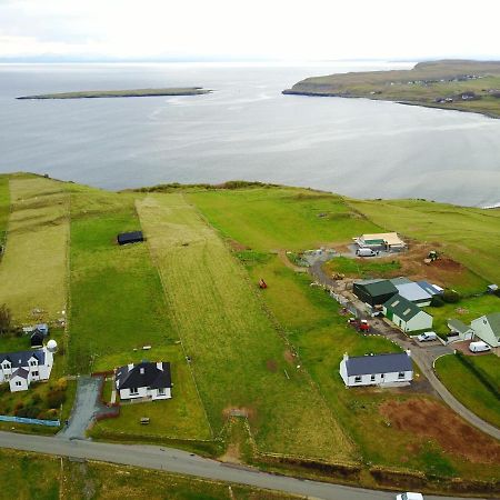 Lachie'S House Villa Staffin Exterior foto